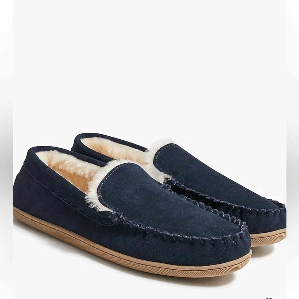 NWOB Suede scuff slippers
